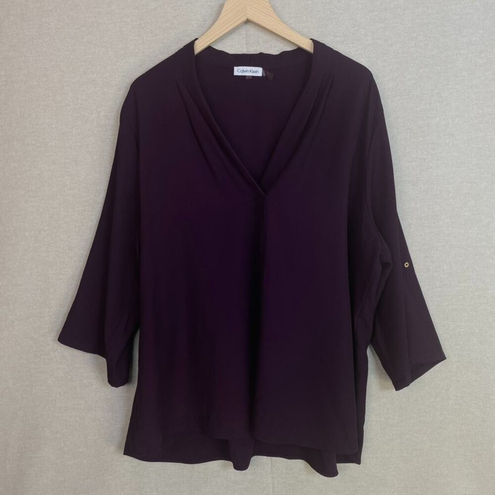Calvin Klein Womens Dark Purple Top Size 2X Vneck Roll Tab Sleeve Office Career